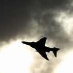 いろいろ言いたいことは あるのですが、 「テレビ的な分かりやすさ」だけで思考が止まっている人が多くて 疲れます。